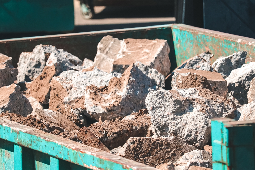 Dumpster Rental Guide: Acceptable Materials for Your Debris Container and Construction Dumpster